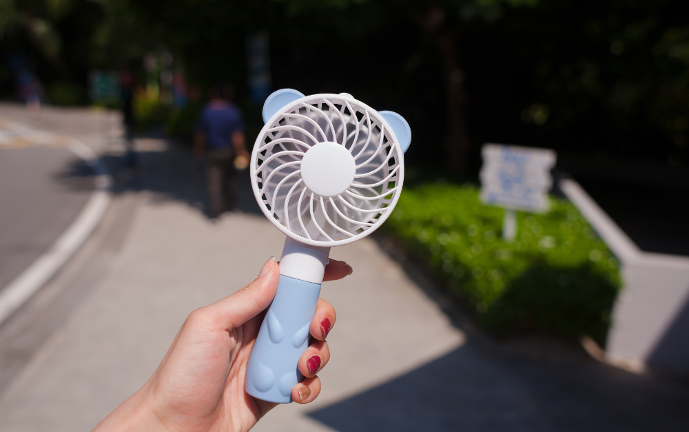 portable fan for summer in japan