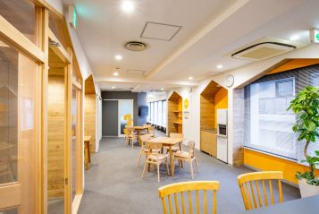 Yokohama Japanese Language School Lounge