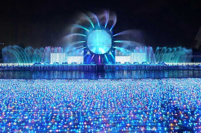 Yomiuri Land Jewellumination fountain show