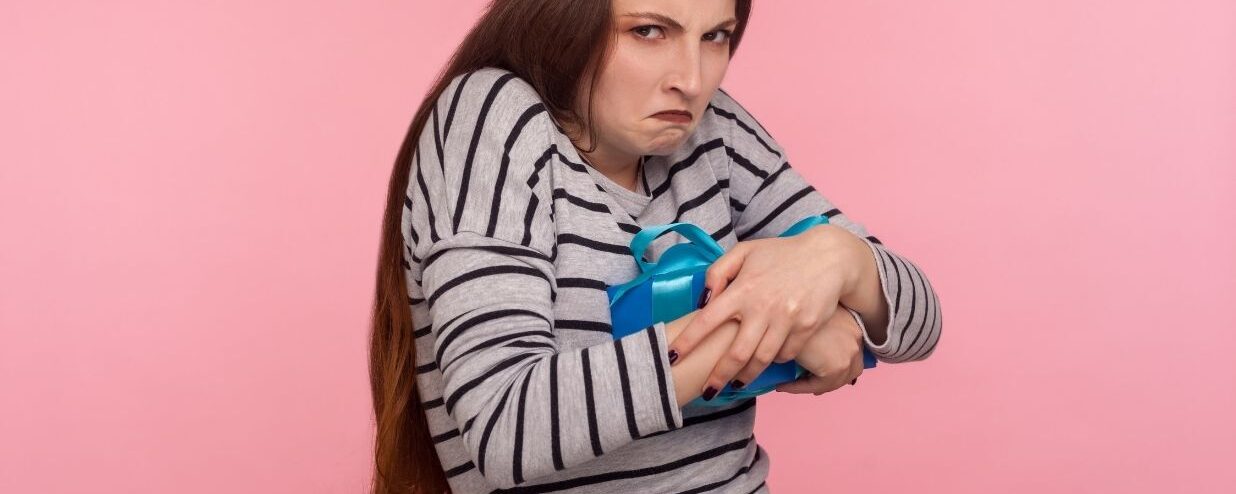 Japanese Slang: Being Egocentric/Selfish/Self-centered in Japanese, 自己中 (Jikochuu)!