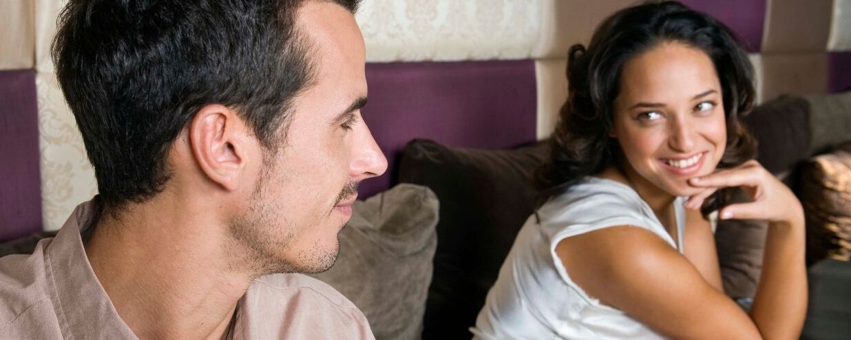 Japanese Slang: Nanpa Suru and Gyakunan Suru