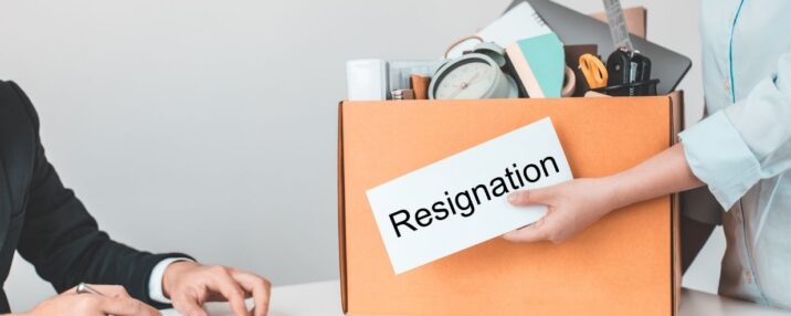 a person making their resignation in japan