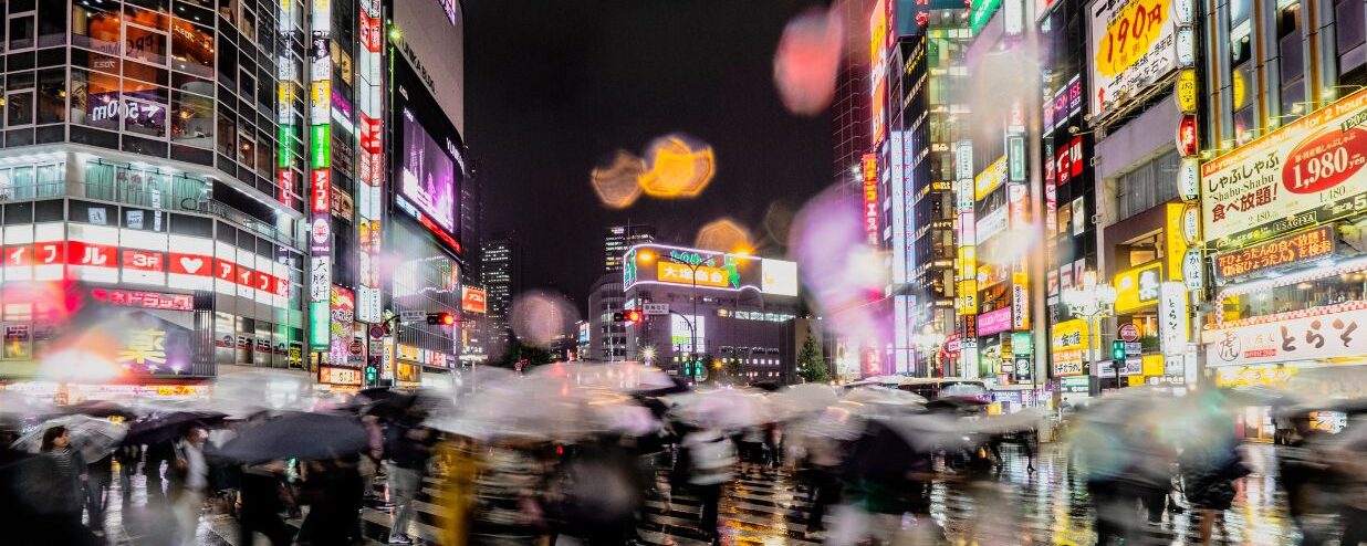 Shibuya vs. Shinjuku: Which Tokyo’s Most Iconic Districts Should You Go?