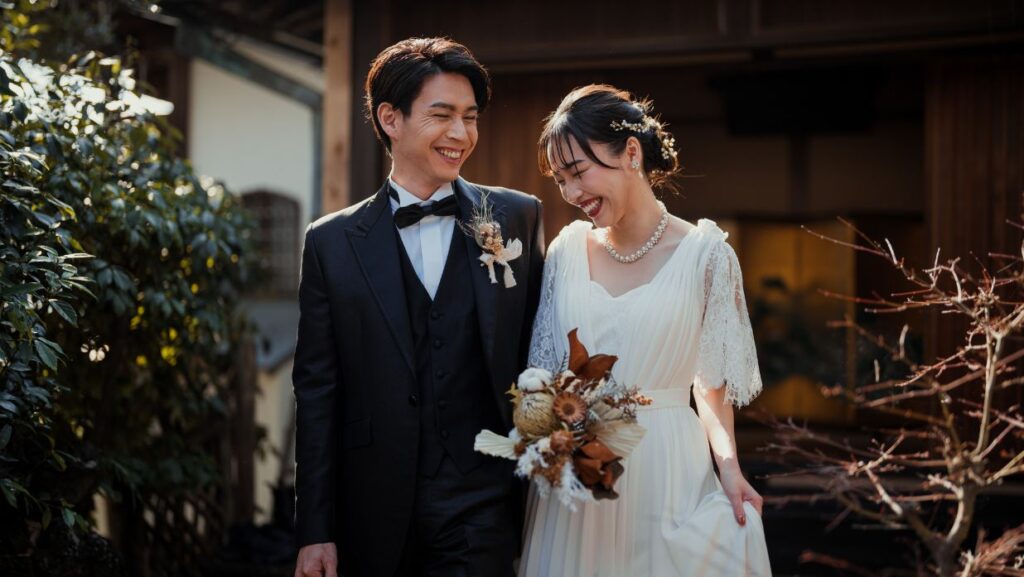 japanese couple getting married