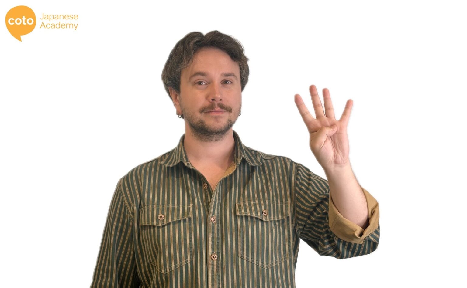 12 Unique Japanese Hand Gestures & What They Really Mean