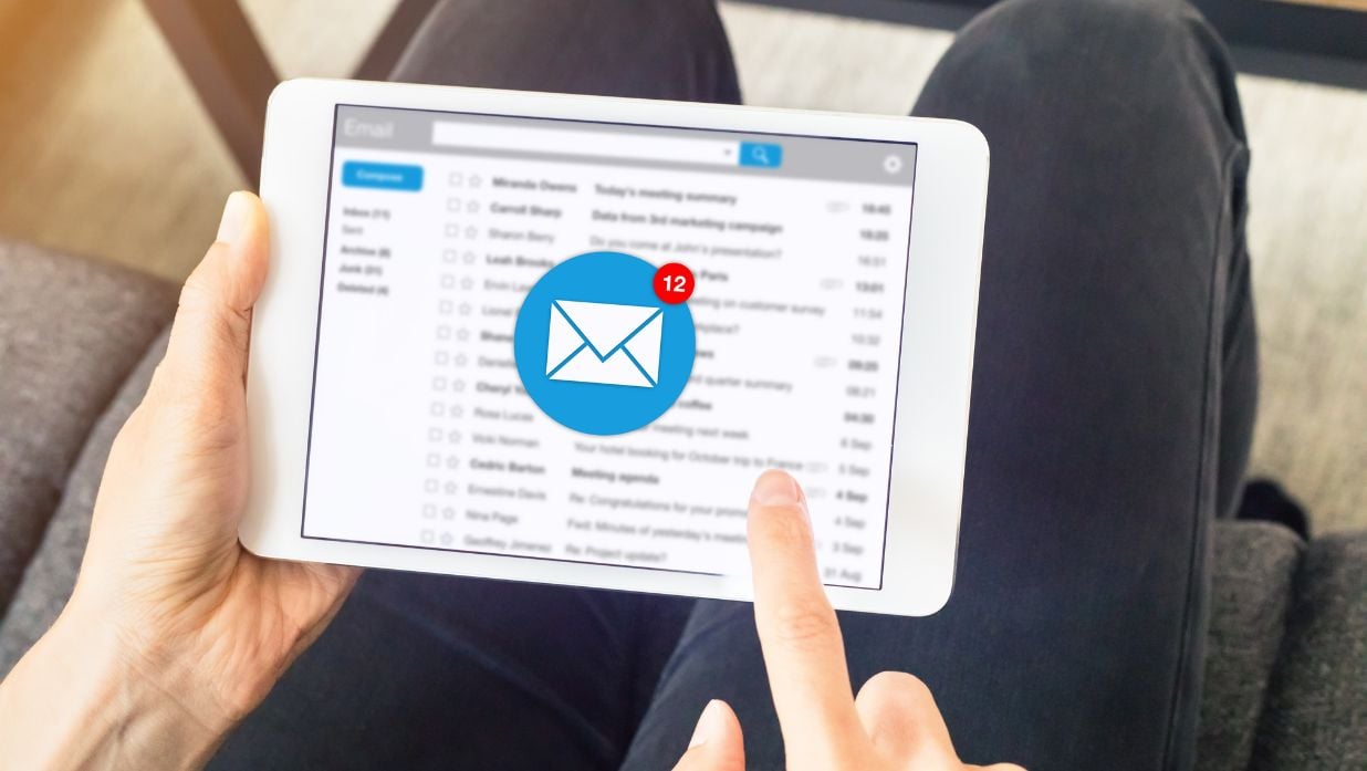 email in Japanese